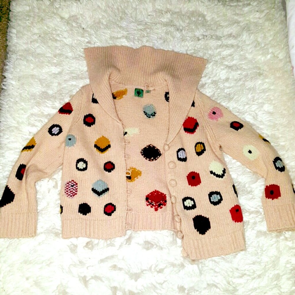 Cutie sweater